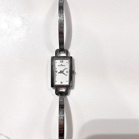 Anne Klein Silvertone Case-Bezel & Band Women’s Bangle Watch (10/6223) - Picture 4 of 6